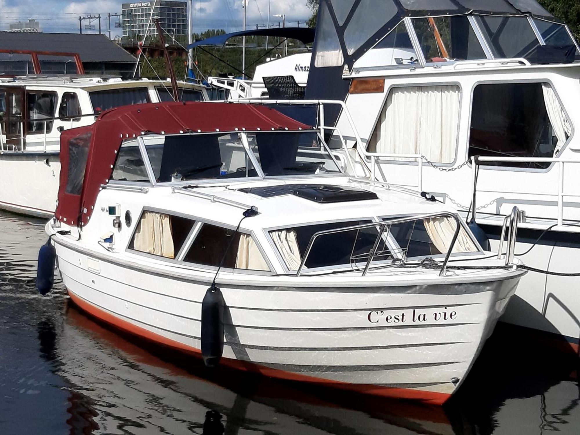 Motor Yacht Amstelle Hotel Amsterdam Bagian luar foto